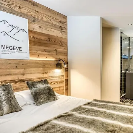 Wood Apartment